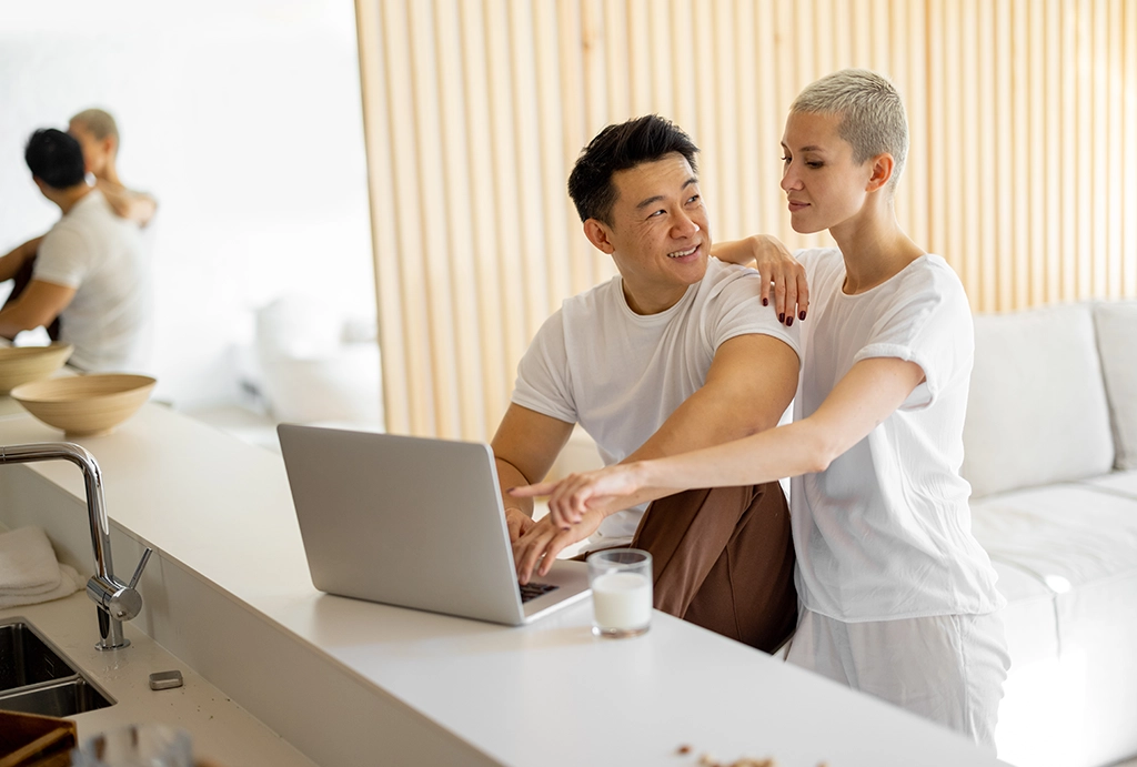 Choosing the Right Solar Battery for Your Home in Cairns