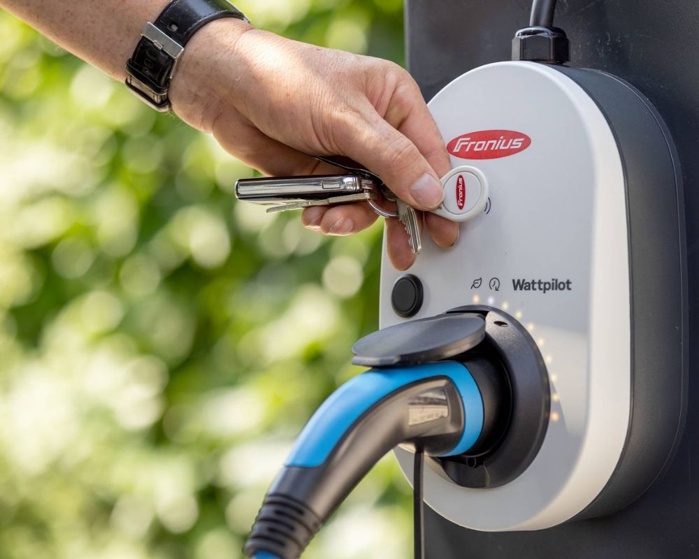 fronius wattpilot